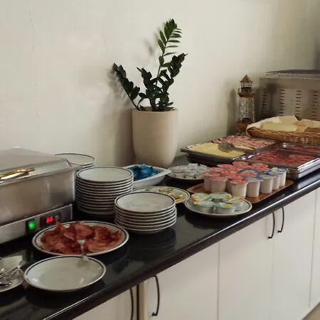 & Al Mare Lägenhetshotell 4*