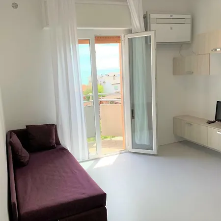 Aparthotel & Al Mare 4*